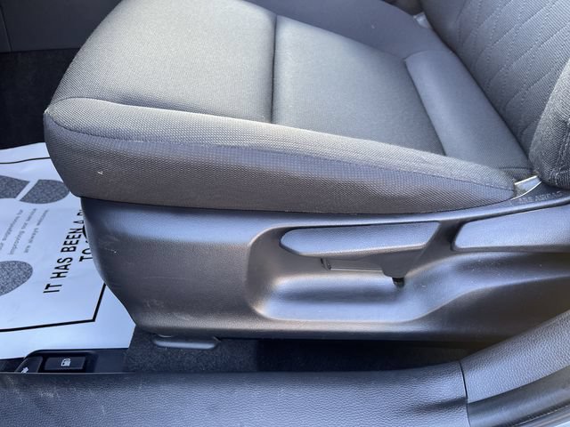 Used 2024 Toyota Corolla LE FWD image 13