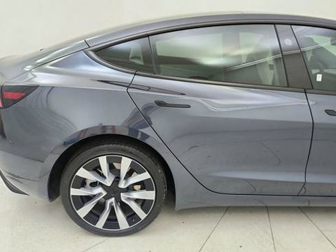 Used 2025 Tesla Model 3 Long Range image 12