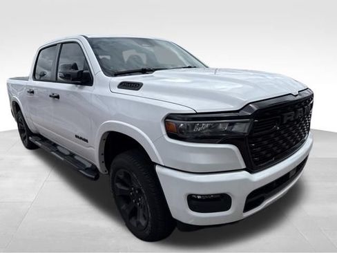 Used 2026 RAM 1500 Big Horn AWD/4WD image 3