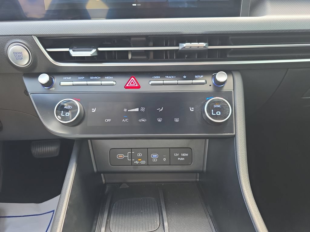 New 2026 Hyundai Sonata SEL FWD image 24