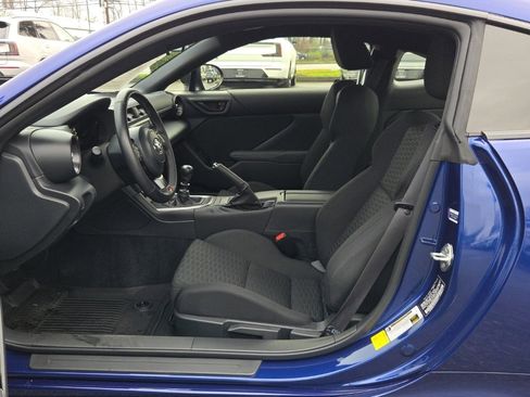 Used 2024 Toyota GR86 image 4