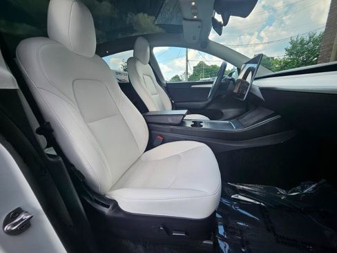 Used 2023 Tesla Model Y Long Range AWD/4WD image 59