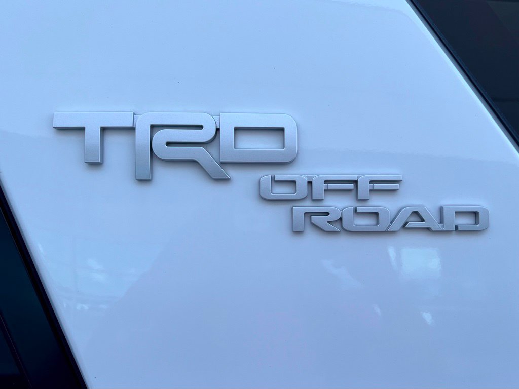 Used 2024 Toyota 4Runner TRD Off-Road Premium AWD/4WD image 7