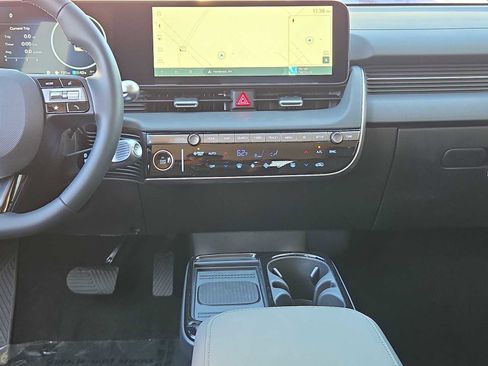 New 2026 Hyundai Ioniq 5 SEL image 28