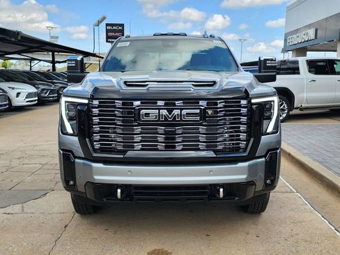 New 2026 GMC Sierra 3500 Denali Ultimate AWD/4WD image 8