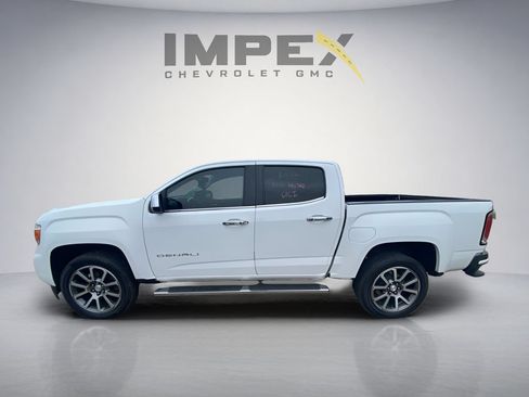 Used 2022 GMC Canyon Denali AWD/4WD image 2