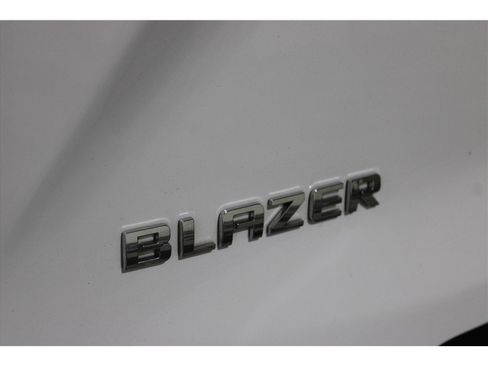 Used 2024 Chevrolet Blazer LT image 18