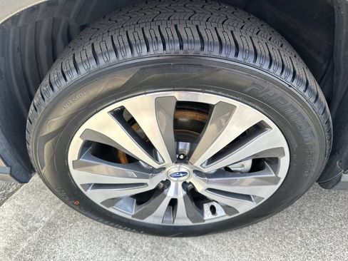 Used 2020 Subaru Ascent Limited w/ Technology Package AWD/4WD image 29