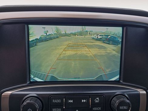 Used 2018 GMC Sierra 2500 Denali w/ Duramax Plus Package image 17