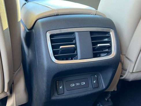 Used 2023 Acura RDX AWD w/ Advance Package image 11