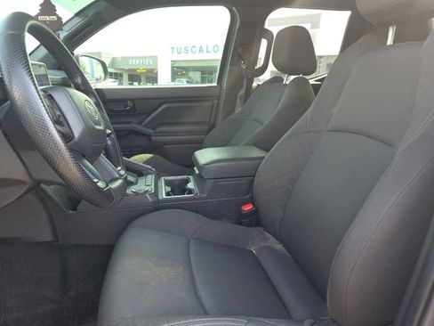 Used 2025 Toyota Tacoma SR5 RWD image 9