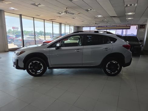 Used 2022 Subaru Crosstrek 2.0i Premium AWD/4WD image 4
