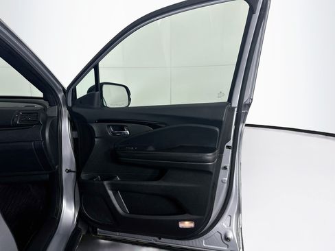 Used 2020 Honda Passport Elite image 32