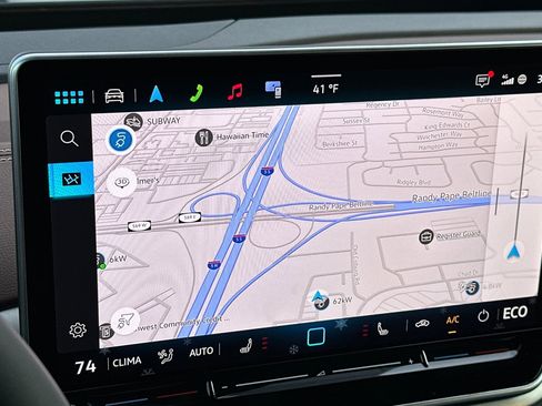 New 2025 Volkswagen ID.4 Pro image 18