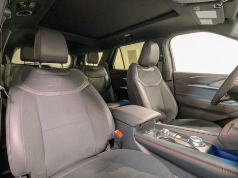 New 2026 Ford Explorer ST w/ Sun And Sound Package image 16