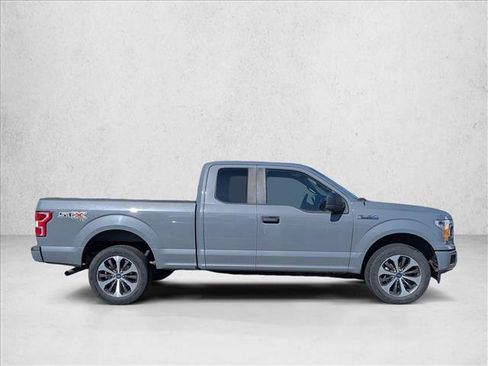 Used 2019 Ford F150 XL w/ Equipment Group 101A Mid AWD/4WD image 4