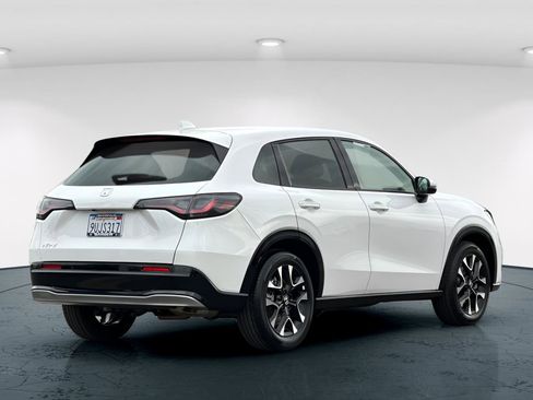 Certified 2026 Honda HR-V EX-L image 6