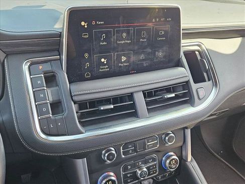 Used 2024 GMC Yukon SLT w/ SLT Luxury Package RWD image 12