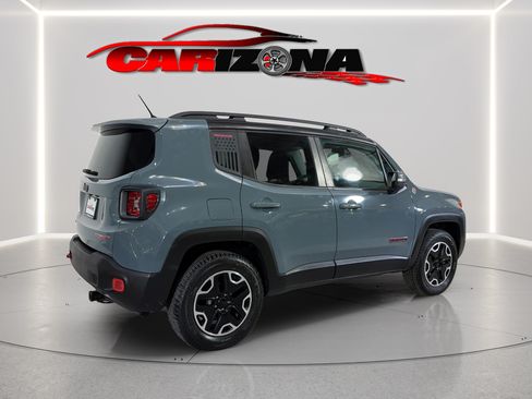 Used 2016 Jeep Renegade Trailhawk AWD/4WD image 6