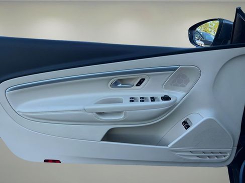 Used 2015 Volkswagen Eos Komfort image 20