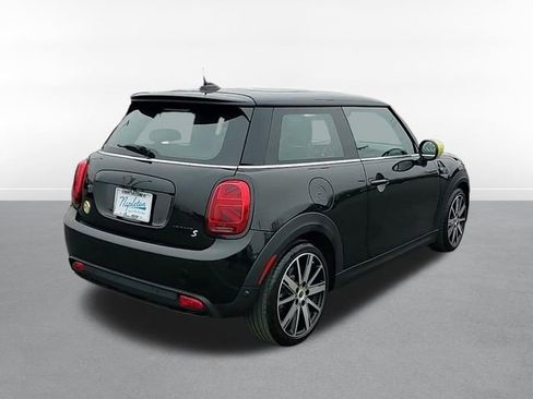Used 2022 MINI Cooper SE image 6