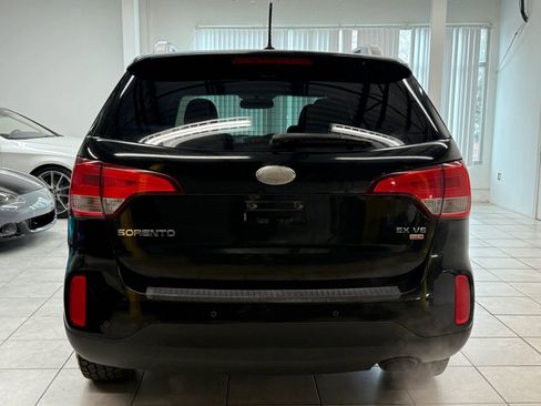 Used 2014 Kia Sorento EX image 8