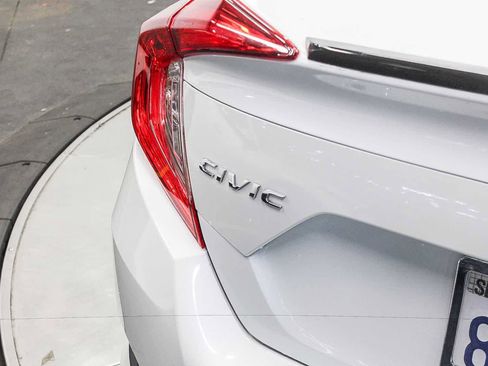 Used 2019 Honda Civic Sport image 10