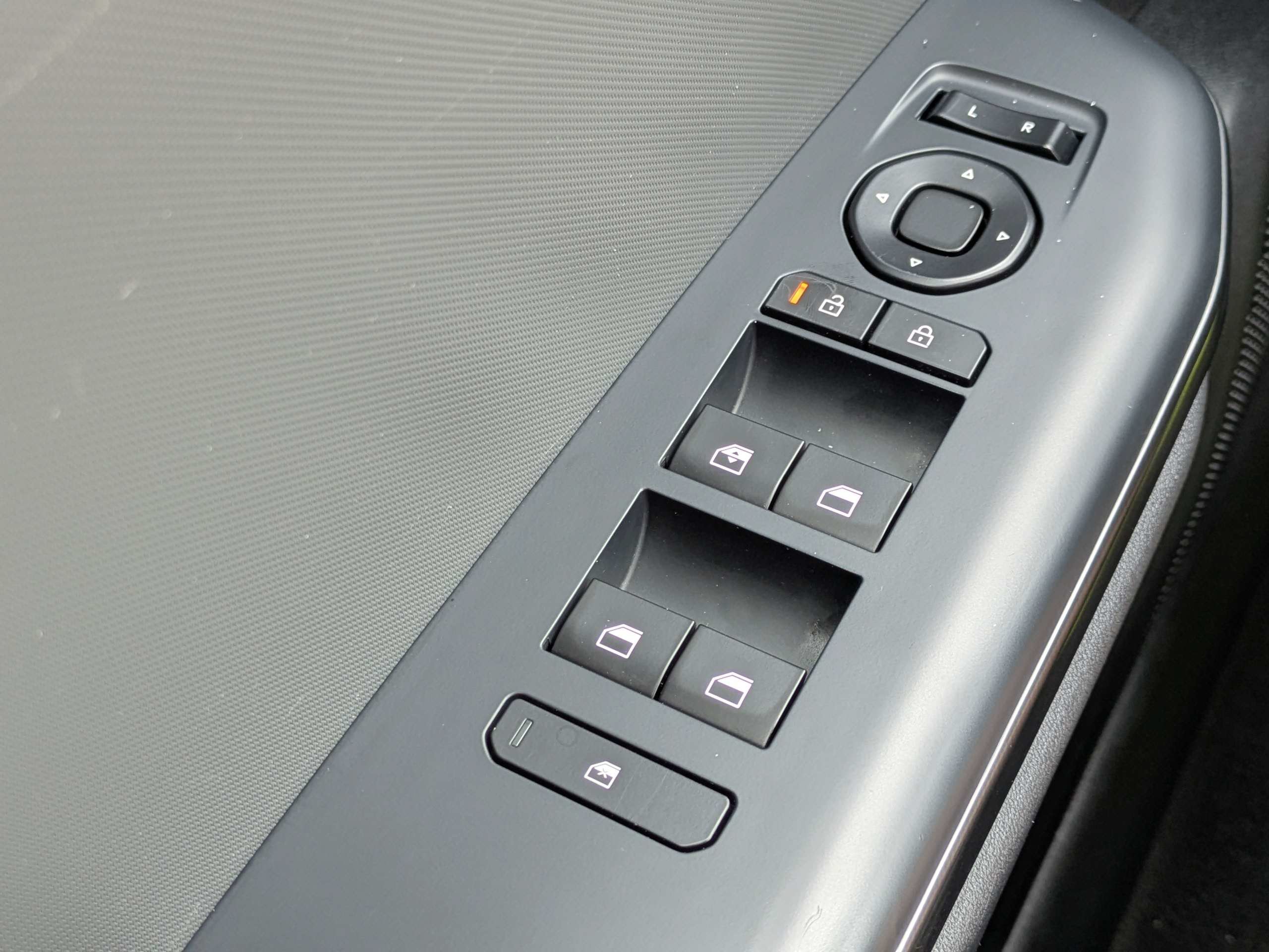 Certified 2025 Kia K4 FWD image 19