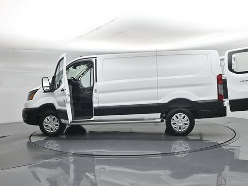 Certified 2025 Ford Transit 250 Low Roof w/ Exterior Upgrade Package RWD image 36