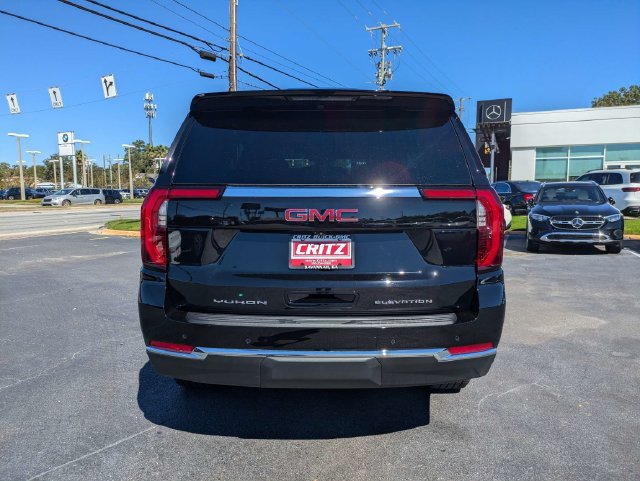 Used 2026 GMC Yukon Elevation AWD/4WD image 6
