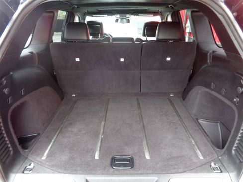 Used 2015 Jeep Grand Cherokee Limited image 11