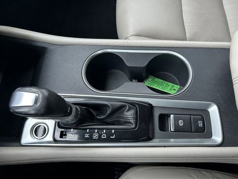 Used 2019 Nissan Altima 2.0 Platinum FWD image 28