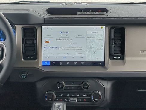 New 2026 Ford Bronco Outer Banks AWD/4WD image 16