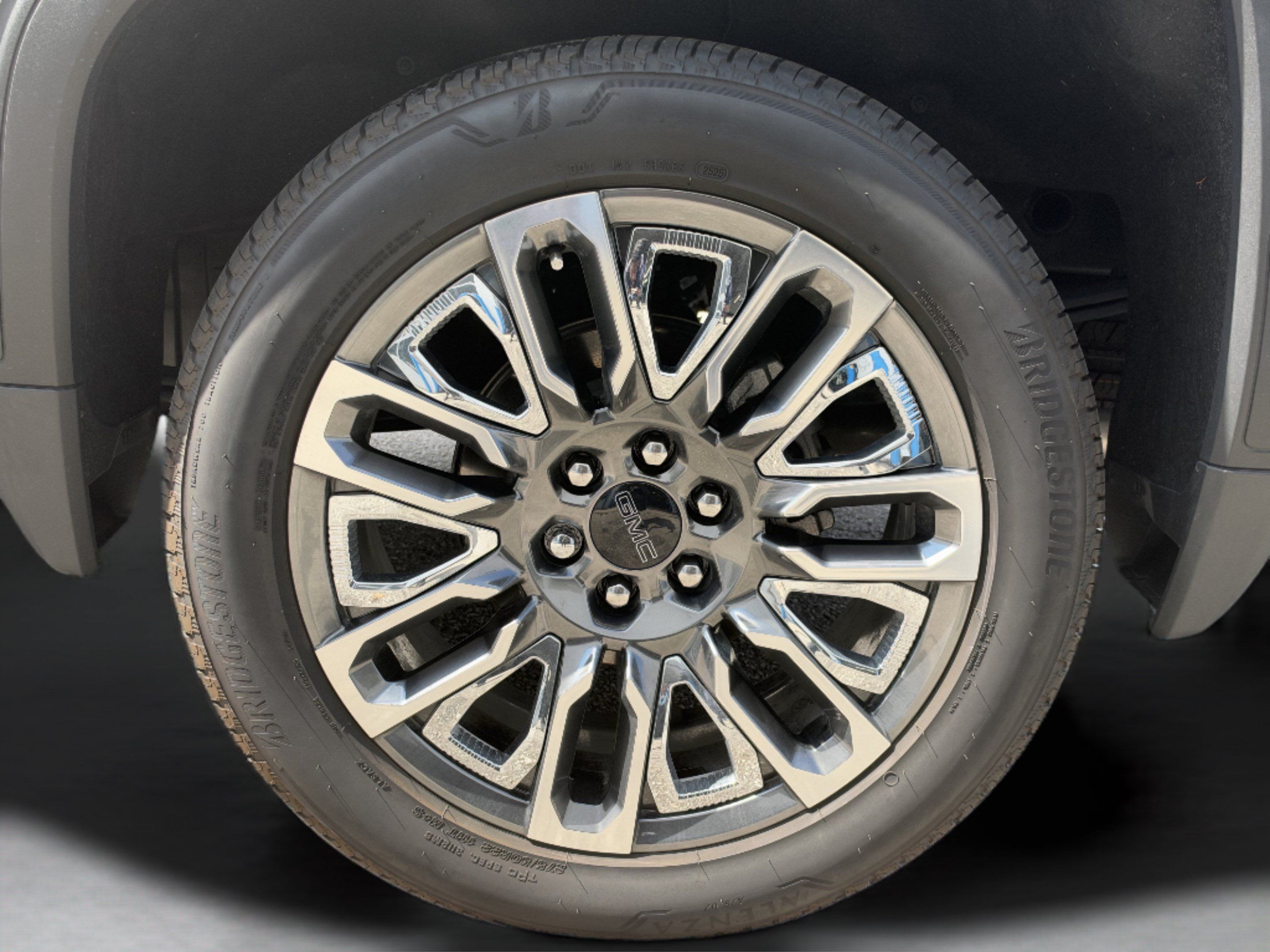Used 2026 GMC Sierra 1500 Denali Ultimate AWD/4WD image 35