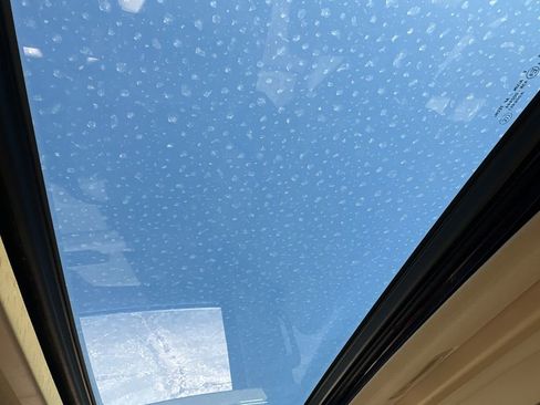 Used 2008 GMC Yukon Denali image 30