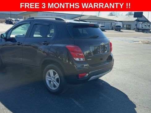 Used 2021 Chevrolet Trax LT image 6