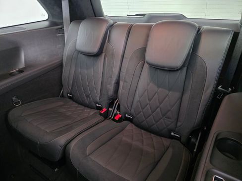 Certified 2023 Mercedes-Benz GLS 63 AMG 4MATIC image 18