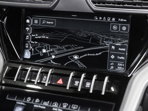 Used 2020 Lamborghini Urus image 35