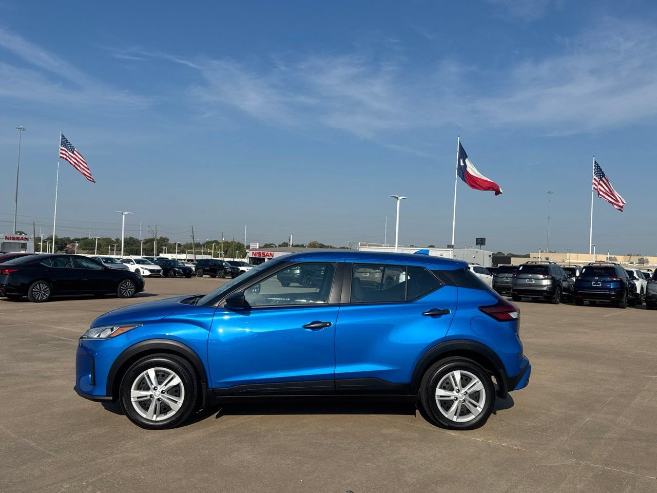 Certified 2025 Nissan Kicks Play S FWD image 12
