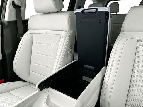 Used 2025 Hyundai Santa Fe Calligraphy image 19