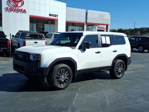 Used 2025 Toyota Land Cruiser 1958 image 7