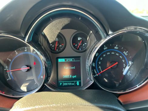 Used 2013 Chevrolet Cruze LT w/ Enhanced Safety Package image 21