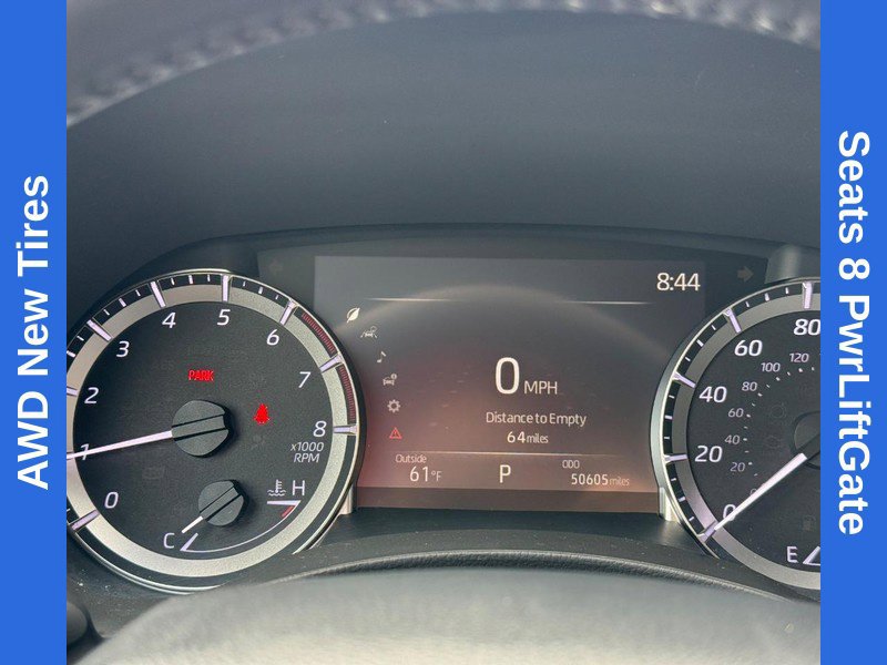 Used 2023 Toyota Highlander LE AWD/4WD image 23
