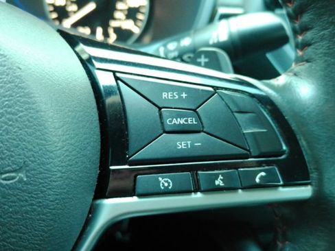 Used 2023 Nissan Altima 2.5 SR w/ SR Premium Package AWD/4WD image 35