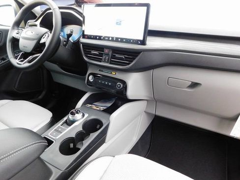 New 2026 Ford Escape Platinum w/ Equipment Group 601A image 19