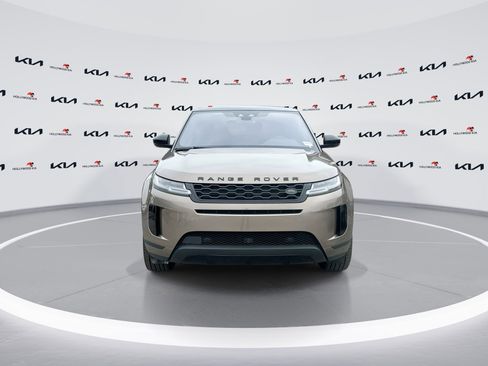 Used 2020 Land Rover Range Rover Evoque SE image 3
