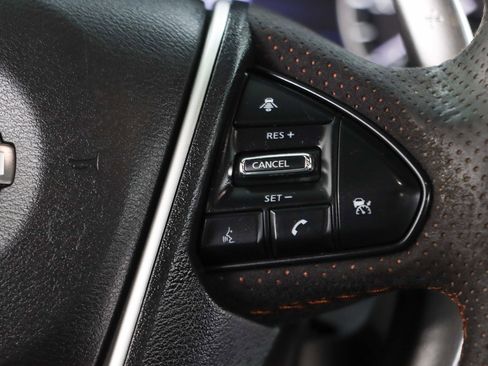 Used 2023 Nissan Maxima SR w/ Sport Mat Group FWD image 14