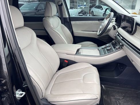 Used 2023 Hyundai Palisade Calligraphy w/ Cargo Package image 11