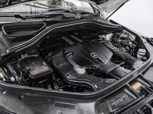 Used 2018 Mercedes-Benz GLS 450 4MATIC w/ Premium Package image 54