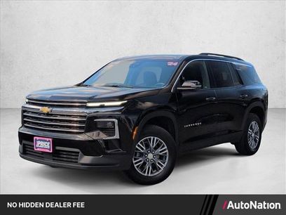 Used 2024 Chevrolet Traverse LT